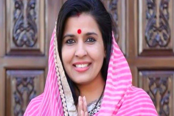 Breaking: ग्रेटर नगर निगम महापौर सौम्या गुर्जर बर्खास्त